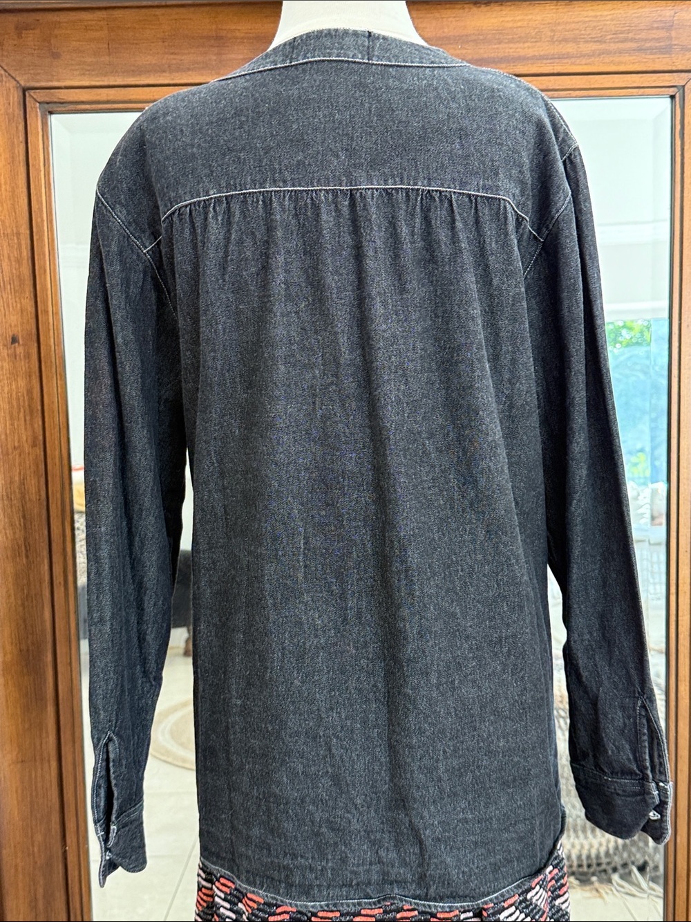 Bob Mackie Wearable Art Embroidered Rooster Black Denim Button-Up Jacket Large - Picture 6 of 8